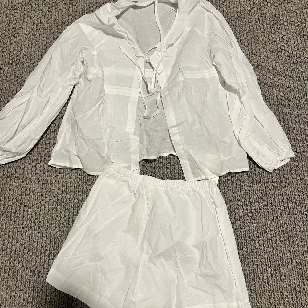 Commense Elegant White Pajama Set